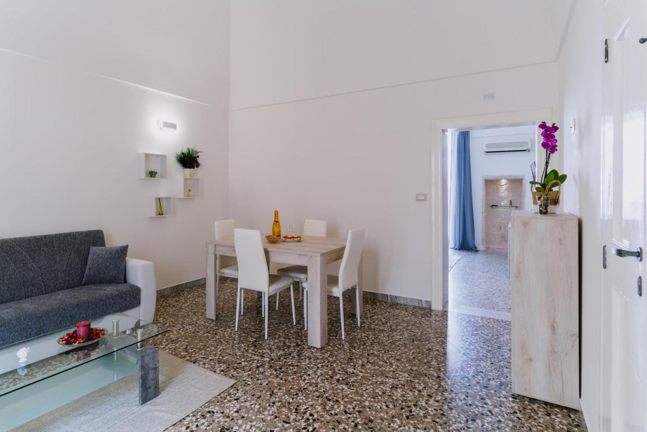 Palestro49 Holiday House Monopoli Buitenkant foto